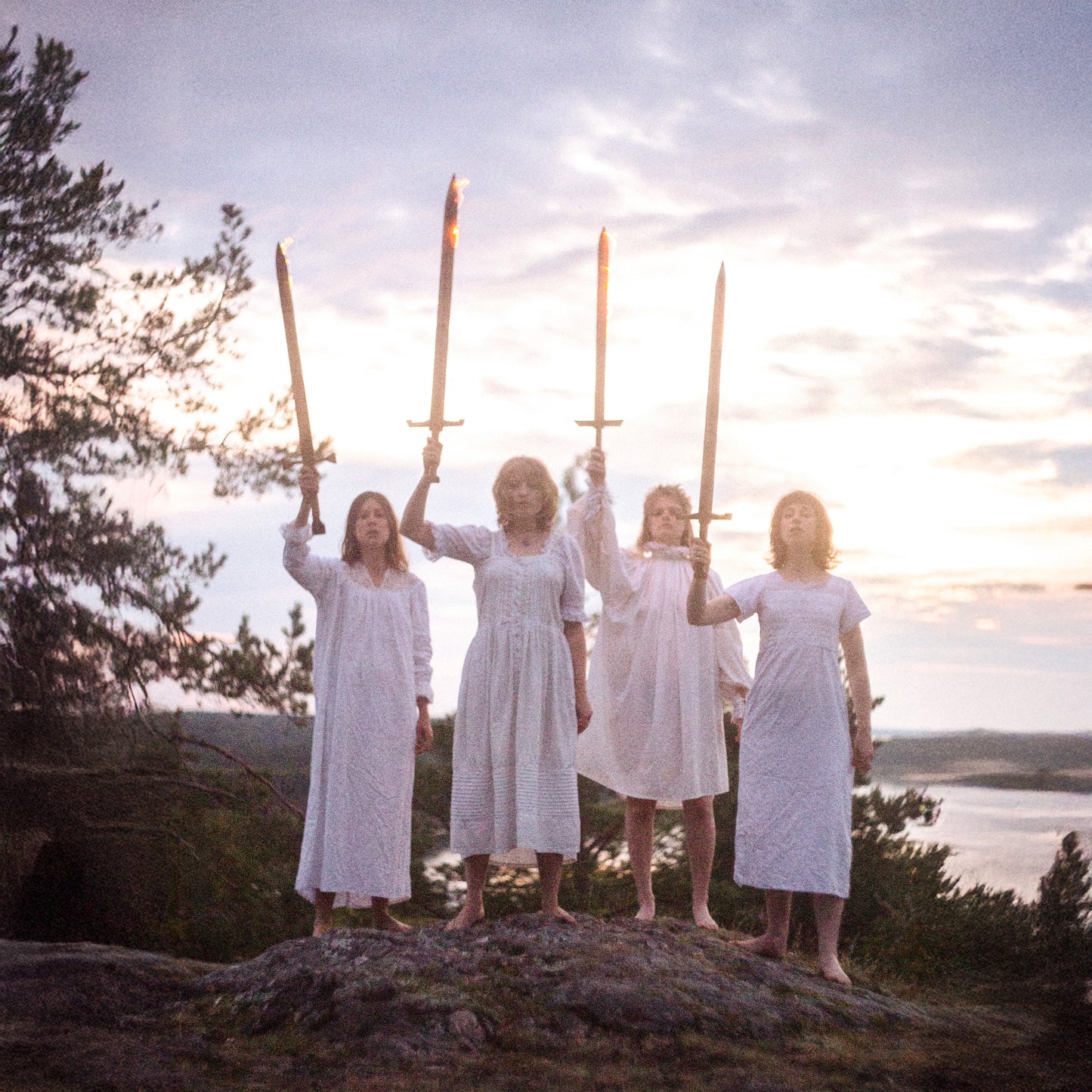 The New Eves 'The New Eve is Rising' LP