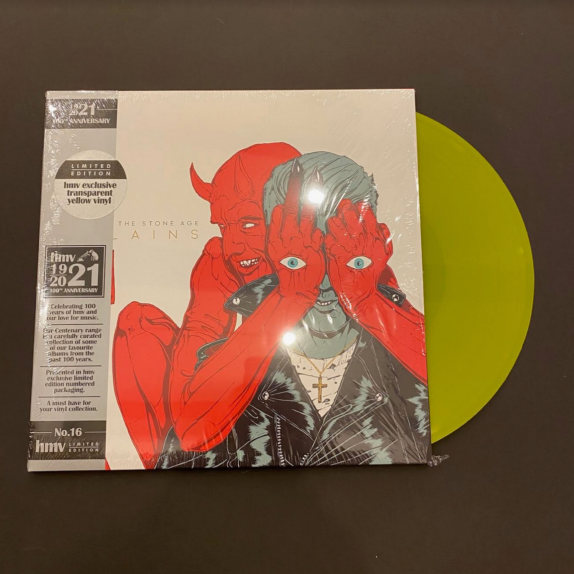 Queens Of The Stone Age 'Villains' 2xLP (*USED*)